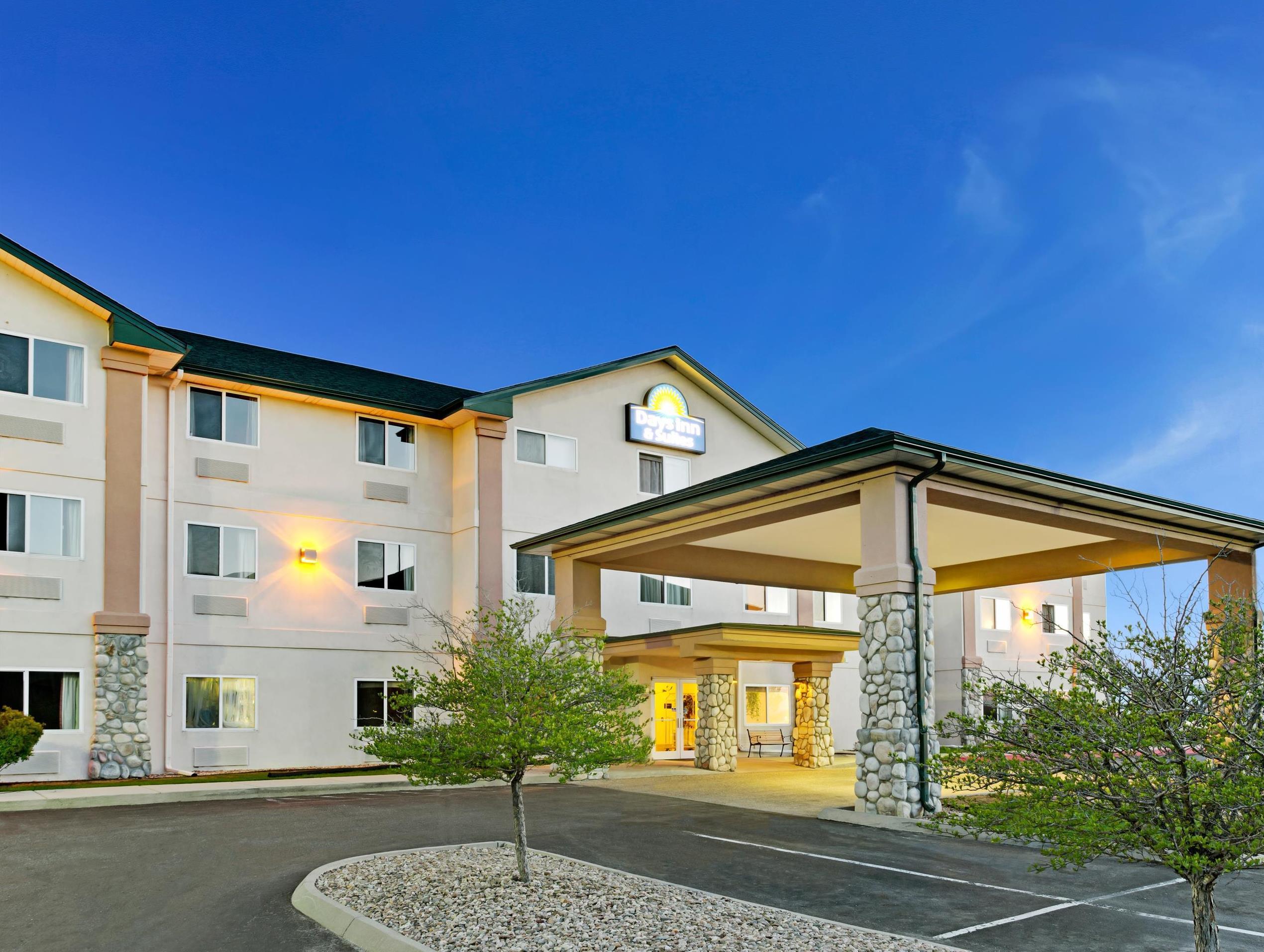 Days Inn & Suites By Wyndham Castle Rock Dış mekan fotoğraf