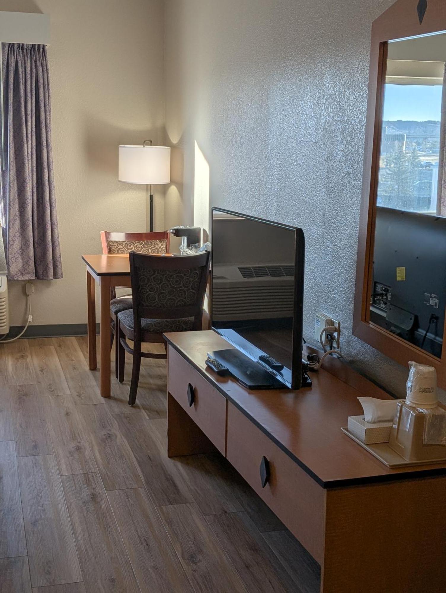 Days Inn & Suites By Wyndham Castle Rock Dış mekan fotoğraf